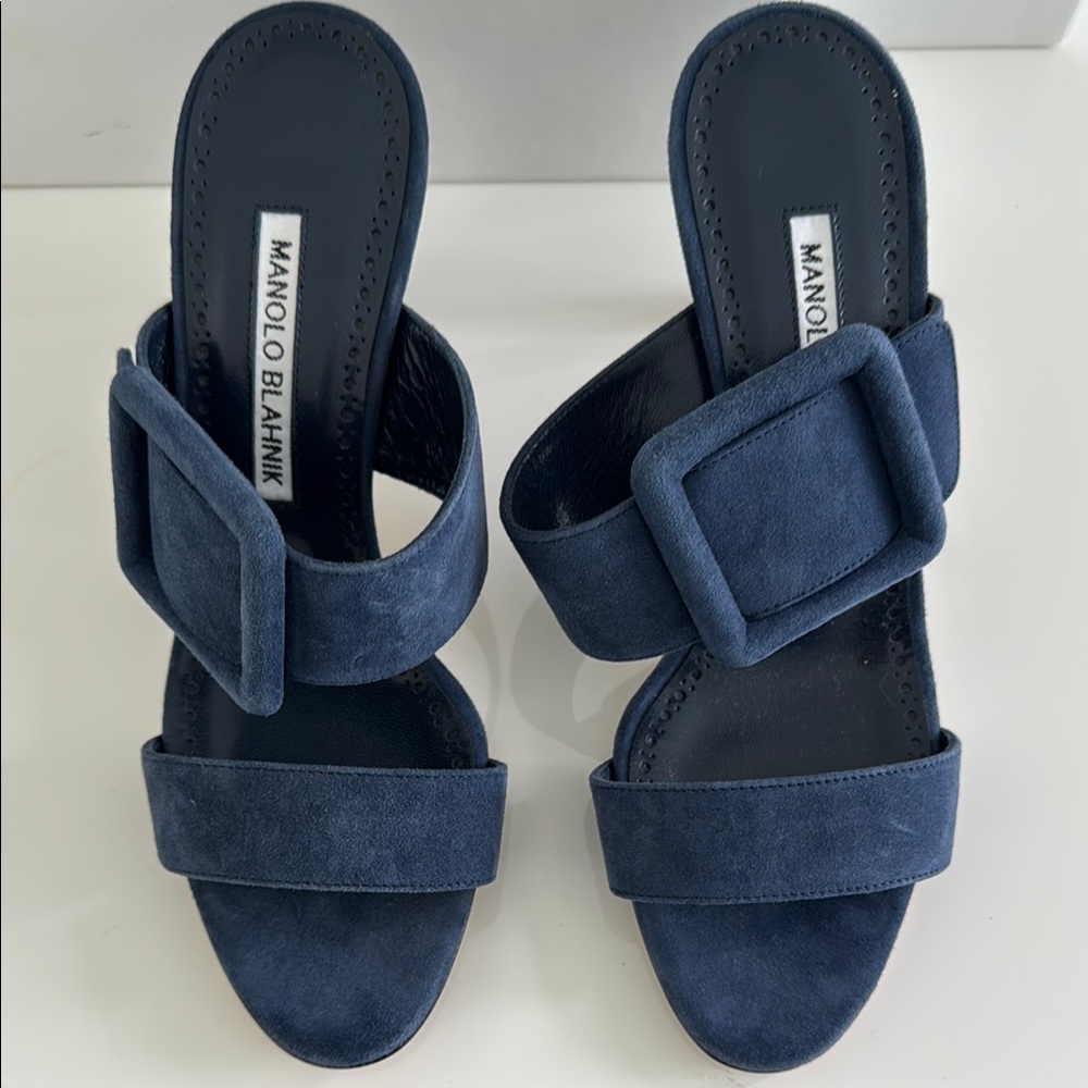 Manolo Blahnik Women's Blue Sandals